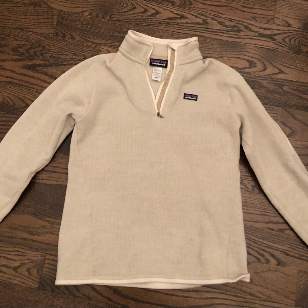 Women’s Patagonia pullover